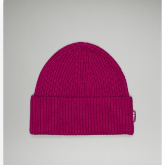 Lululemon Ribbed Merino Wool-Blend Knit Beanie. Unisex Size S/M. Pomegranate. - Picture 1 of 7